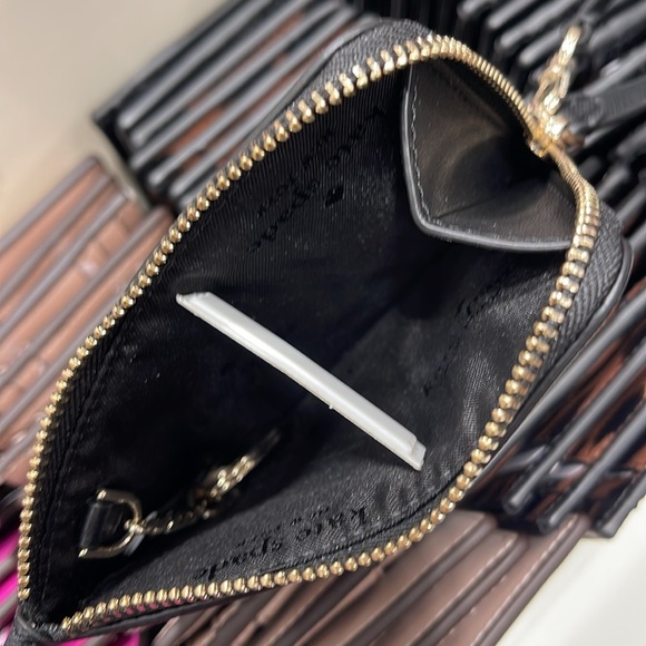 Kate Spade Schuyler Small Card Holder Wristlet
Black 
NWT - Picture 6 of 16
